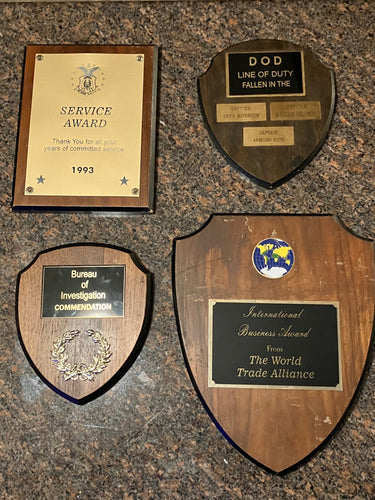 E77 4 Custom Plaque Plates